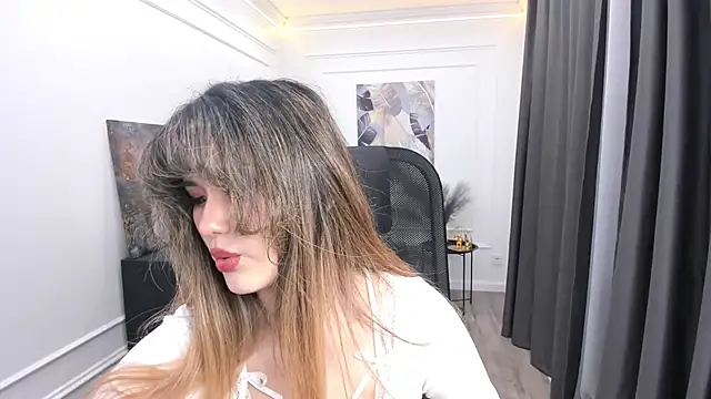 AnneTLi webcam