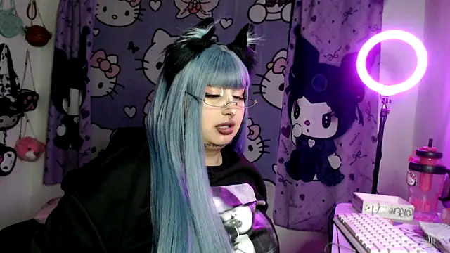 lussyevans24 webcam