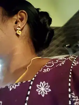 yamini1431 webcam