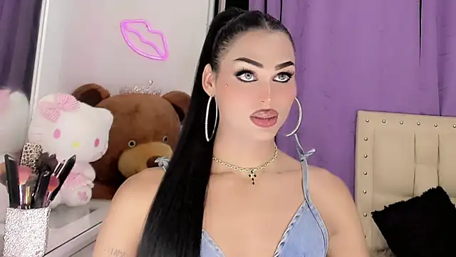 amal_baddell webcam