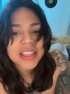 miacanela_xo webcam