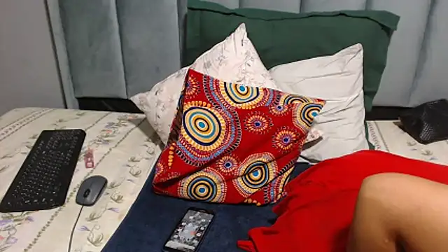 Tasha_bebe webcam