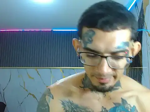 Boy_tatto77 webcam