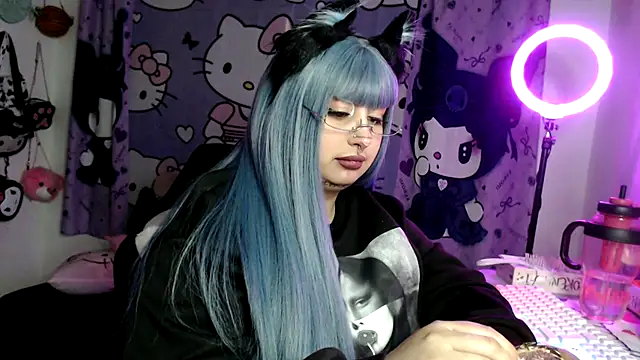 lussyevans24 webcam