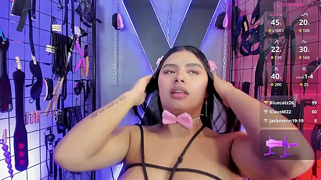 IzobethAri_BDSM webcam