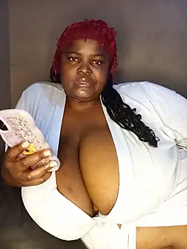 ChubbyLucia webcam