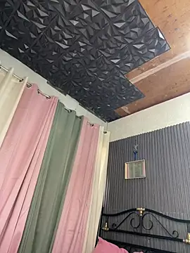 xElisParadisex webcam