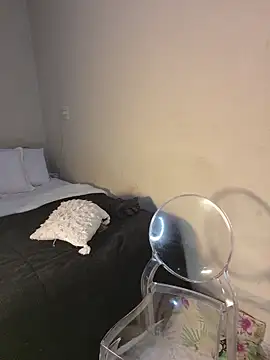 Paulette-squirt