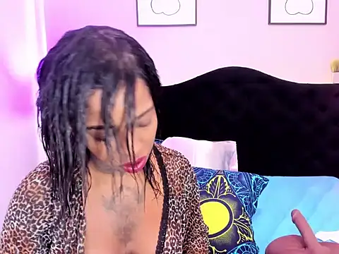 Pauline_Fox webcam