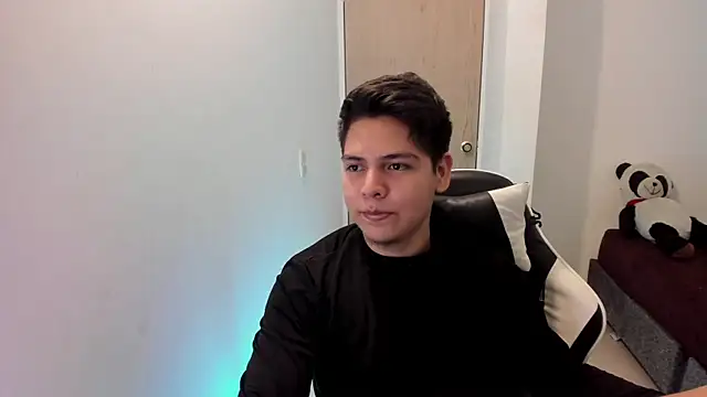 Asta_YunoXXX webcam