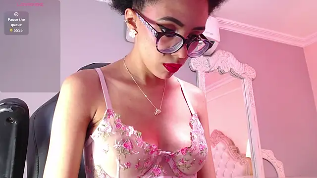 ElaineLaurent webcam