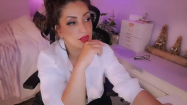 Divine_Muse webcam