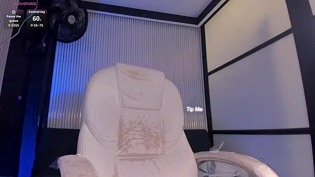LunaBaker-1 webcam