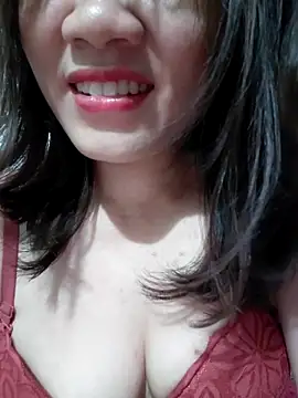 Singlemom69xx webcam
