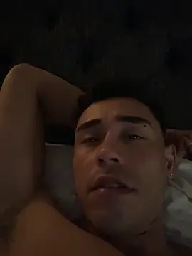 Adam_Grey webcam