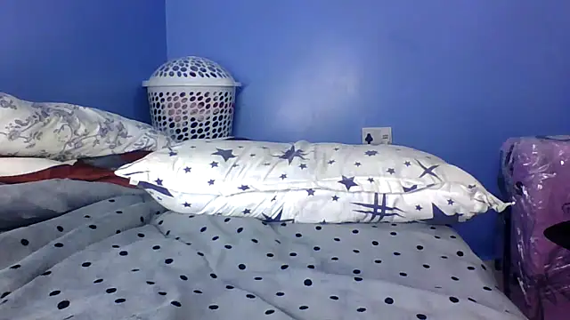 Thandiwe2003 webcam