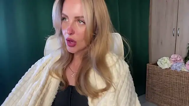 _Anita_Blair_ webcam