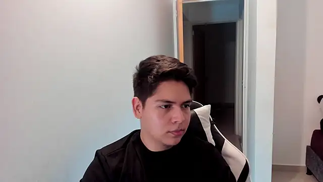 Asta_YunoXXX webcam