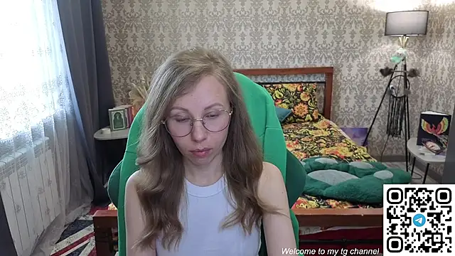 lill_ana (F young) - control nora 10min + naked pic LT