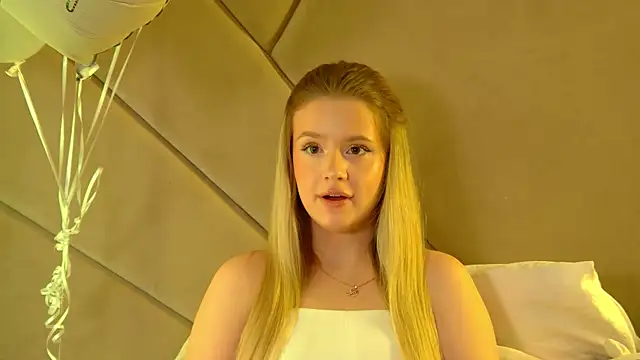 milanabalmain - MilanaBalmain's free webcam - UK Sex Cams