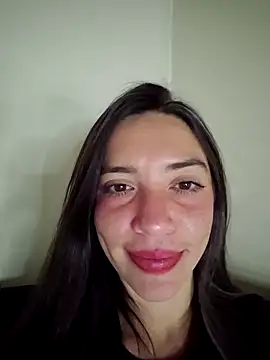 loveuu-bae webcam