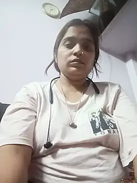 Trisha_71 webcam