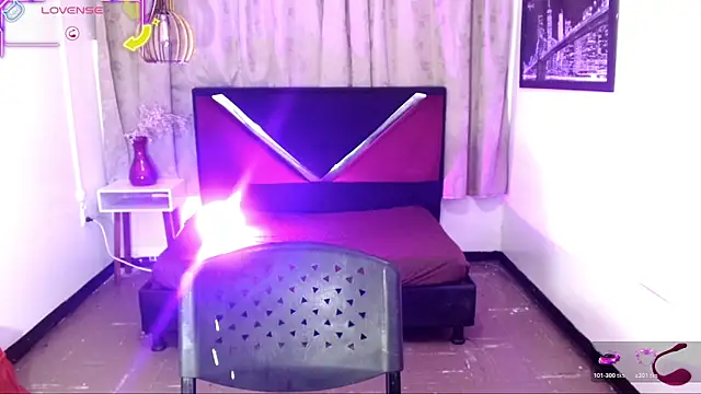 luisa__torres webcam