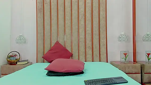 ValeryRougee webcam