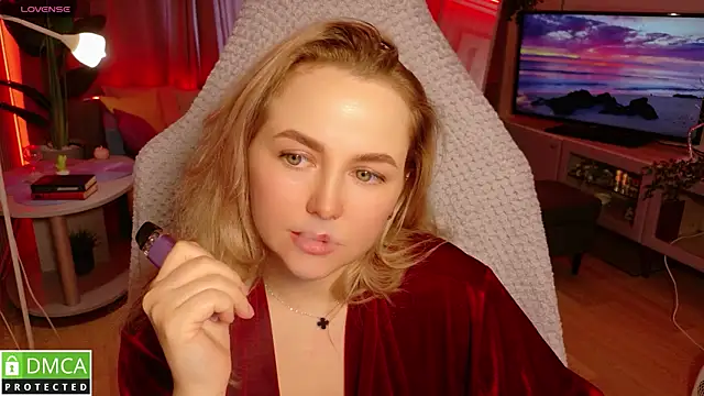 Live sex cam of Mira_Mermayd