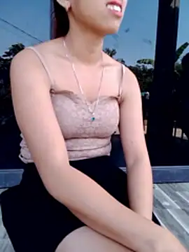 Zara-Lina webcam
