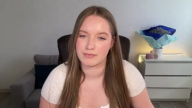 EvaMaddison webcam