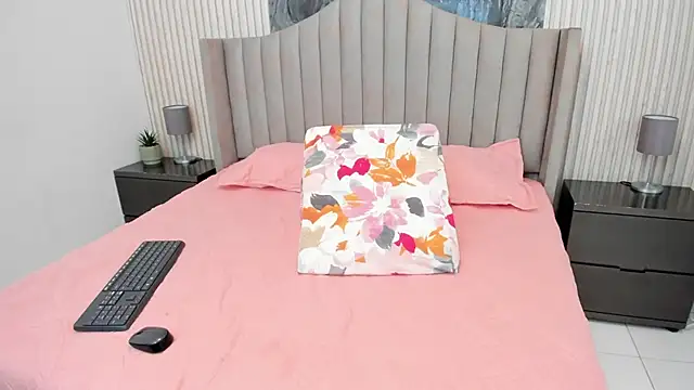AnnaJhons_