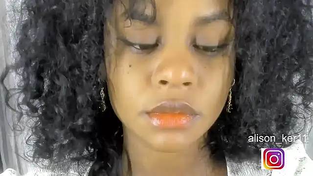 alison-ker3 webcam