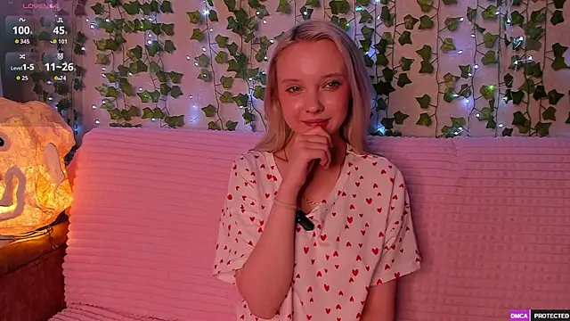 _CloudNine_ webcam