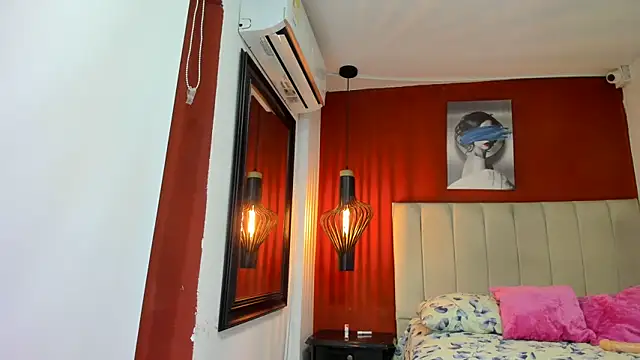 Zaira_sofiaa webcam