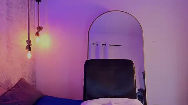 july_quinzel webcam