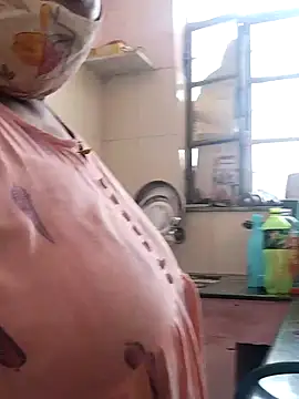 CUTE-LOVE-SWEETS webcam