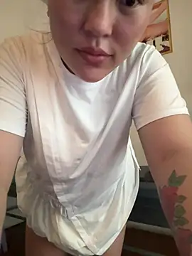 Lina-Naughty