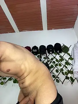Themasterhades_777 webcam