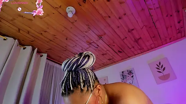 Imlauraa webcam