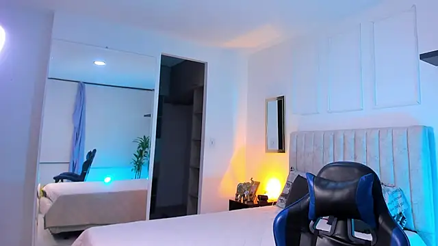 allison_mc webcam