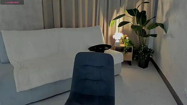 LeticiaRomano webcam