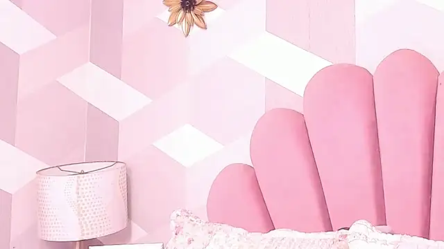 KylieMonnett webcam