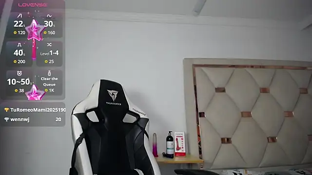 Modèle: Ashley_piinkk_