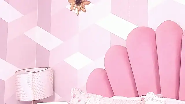 KylieMonnett webcam