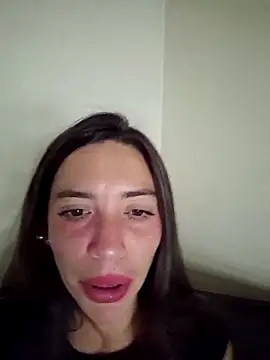 loveuu-bae webcam