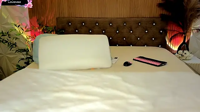 asian_dhimple webcam