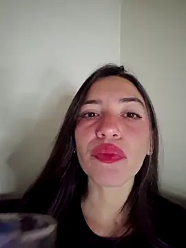 loveuu-bae webcam