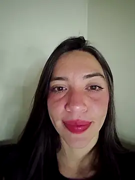 loveuu-bae webcam