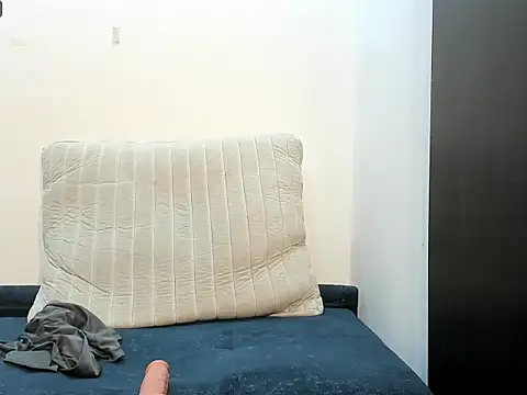 Dirtyboyhot webcam